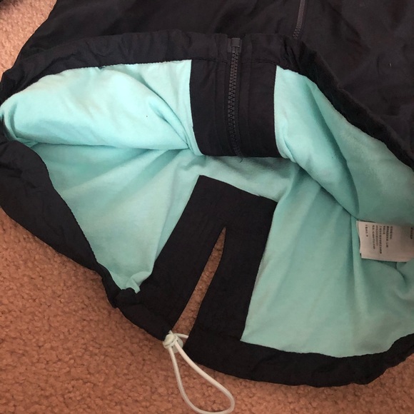 Hollister navy windbreaker - Picture 3 of 4